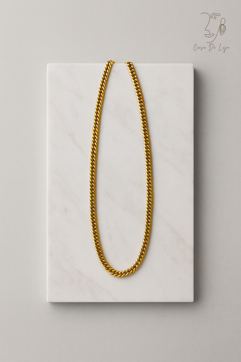 The Deluxe Curb Link Chain