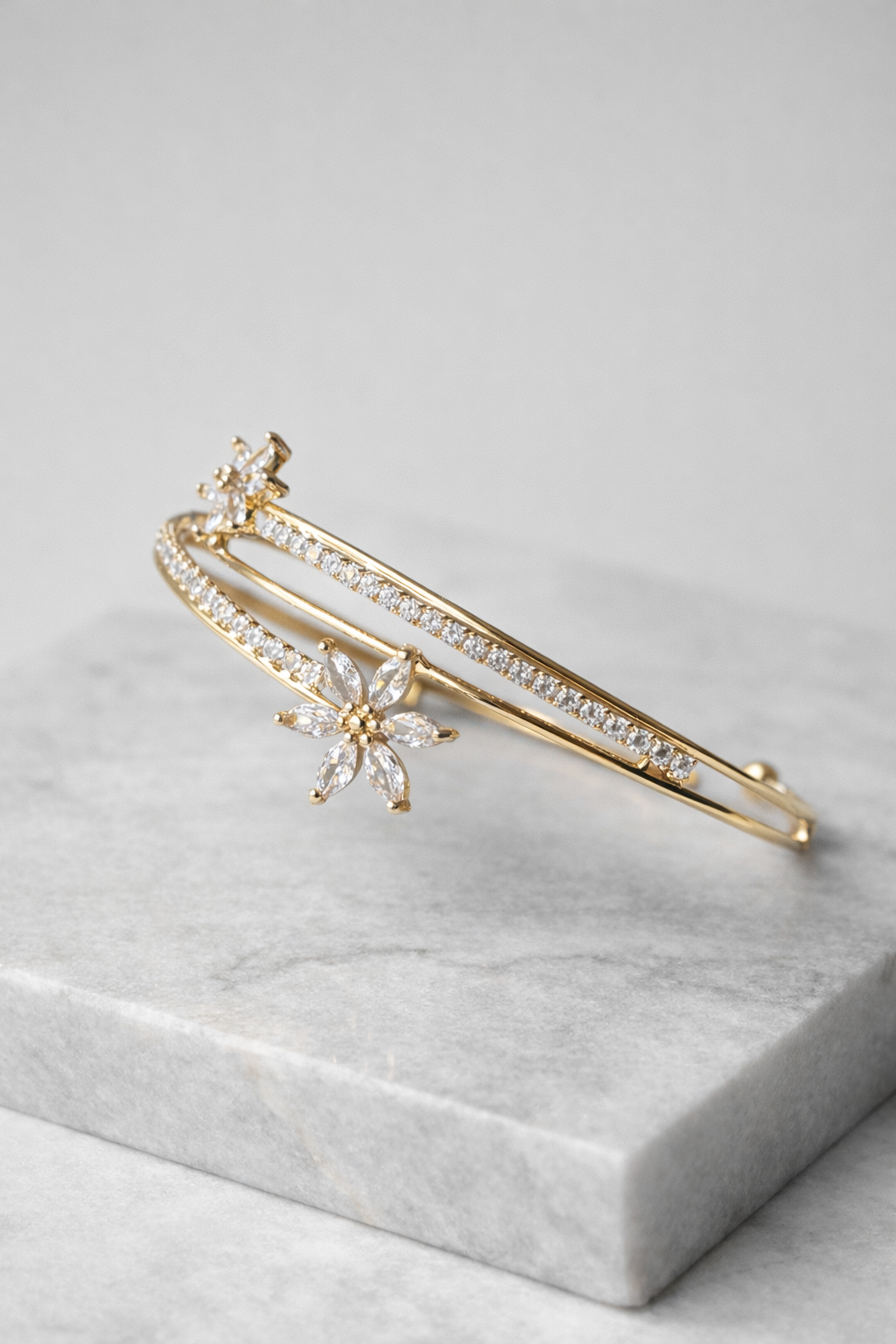 Twin Flora Bangle