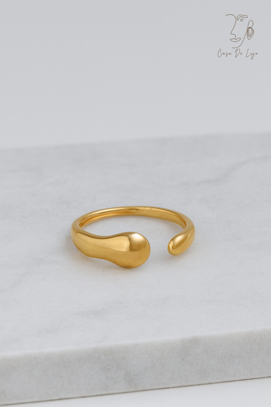 Smooth Tear Drop Open Ring
