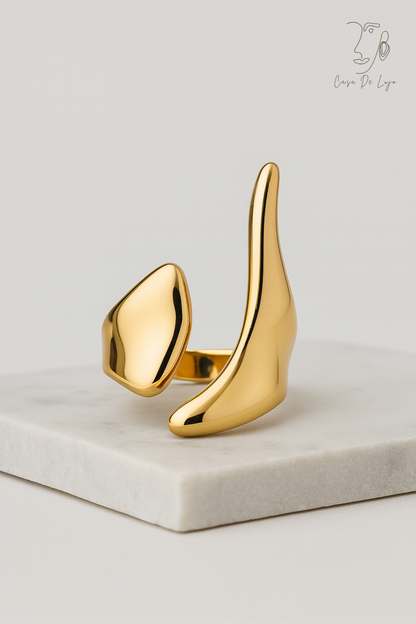 The Sculpt Statement Ring